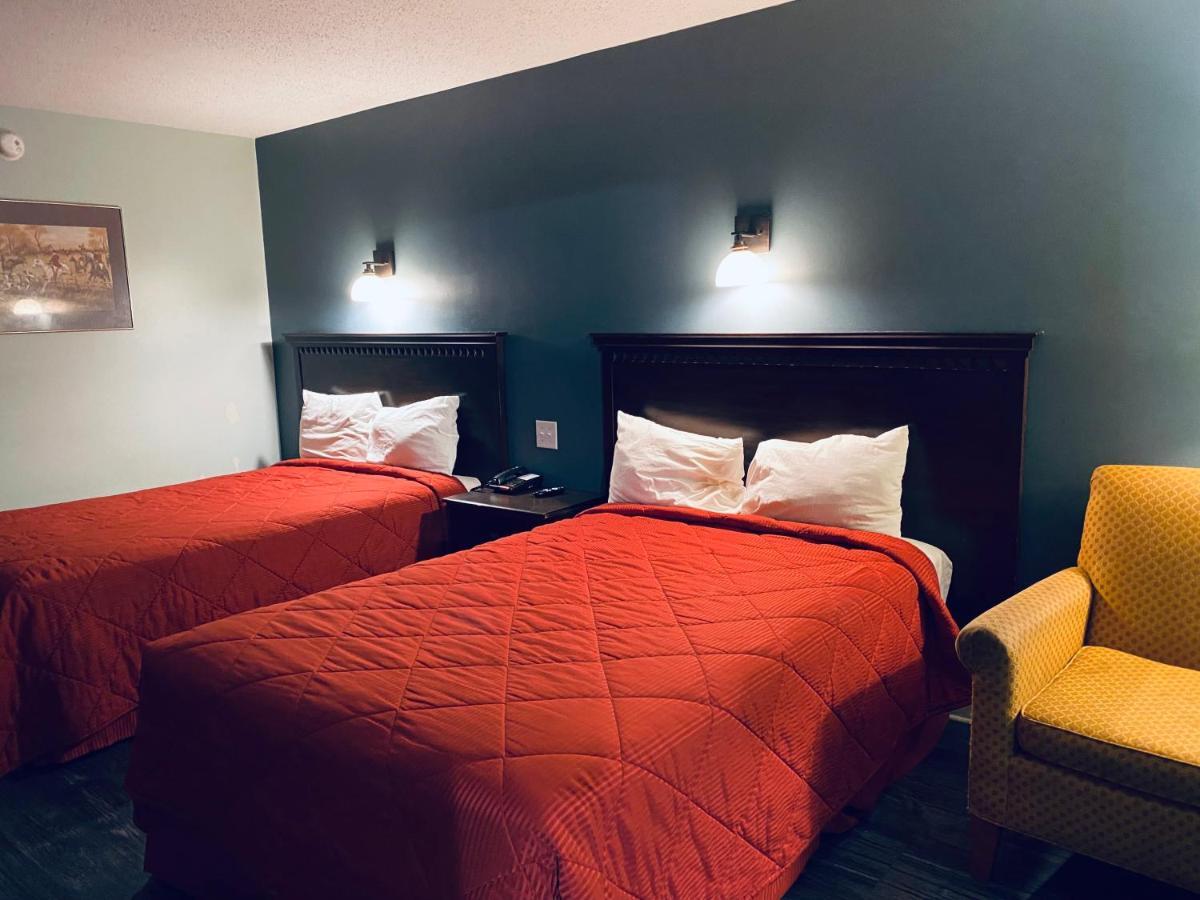 Excel Inn & Suites Фредериксбърг Екстериор снимка