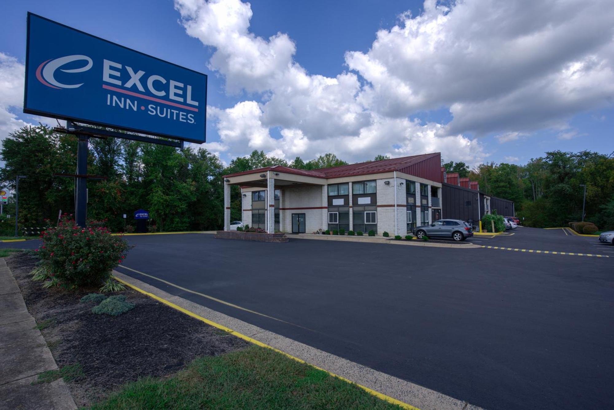 Excel Inn & Suites Фредериксбърг Екстериор снимка